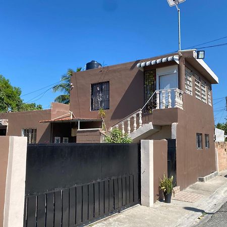Blessed House "Aeropuerto " Apartamento Monte Adentro  Exterior foto